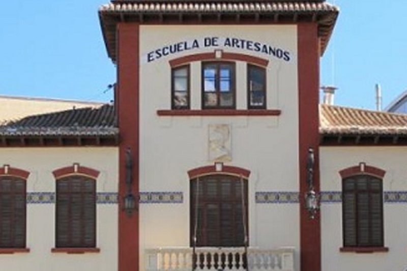 3. Escuela de Artesanos.